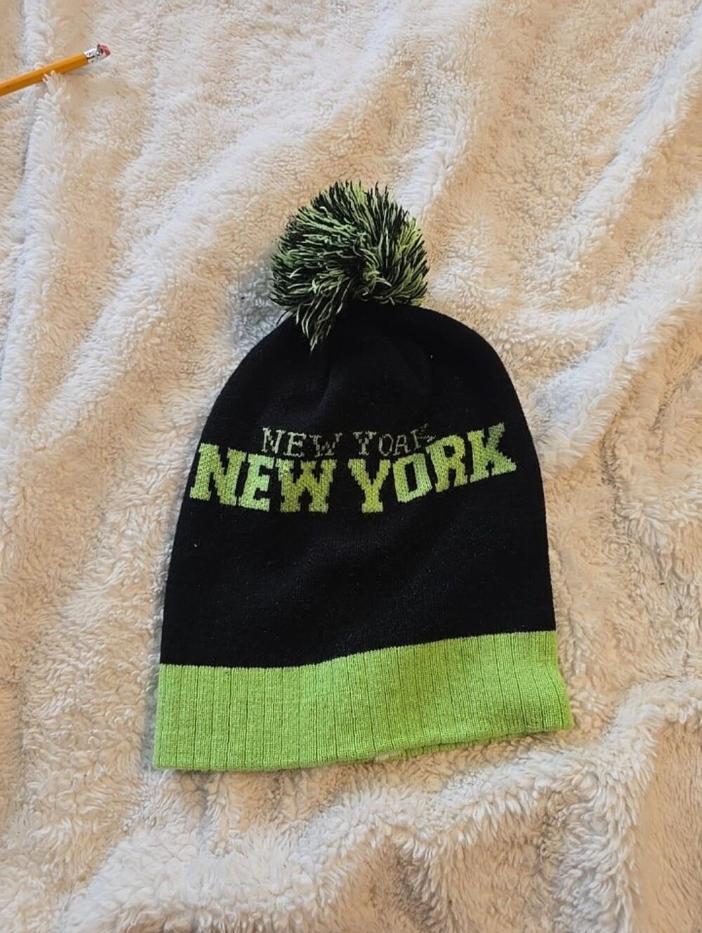 070226 pom pom beanie hat for men New York One size Fit most Multiple Co Winter